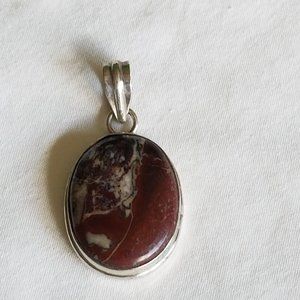Jasper .925 stamped on bale silver pendant   #805